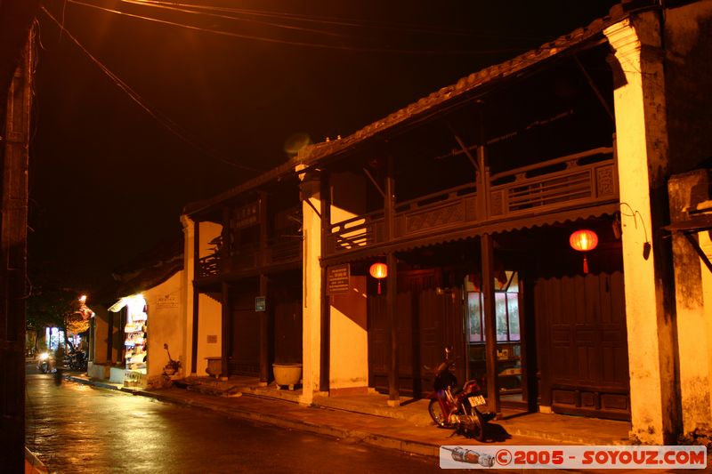 Hoi An by Night - Old House Phung Hung
Mots-clés: Vietnam Hoi An patrimoine unesco Nuit