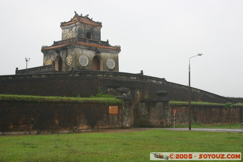 Hue Citadel - Quang Duc Gate
Mots-clés: Vietnam