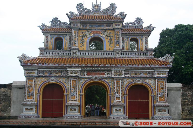 Hue Citadel -  Imperial City - Chuong Duc Gate
Mots-clés: Vietnam chateau