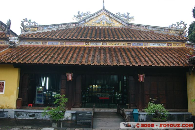 Hue - Imperial City - Cung Dien Tho (Queen Motherâ��s Residence)
Mots-clés: Vietnam