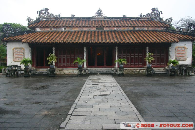 Hue - Imperial City - Hung Mieu Temple
Mots-clés: Vietnam Boudhiste