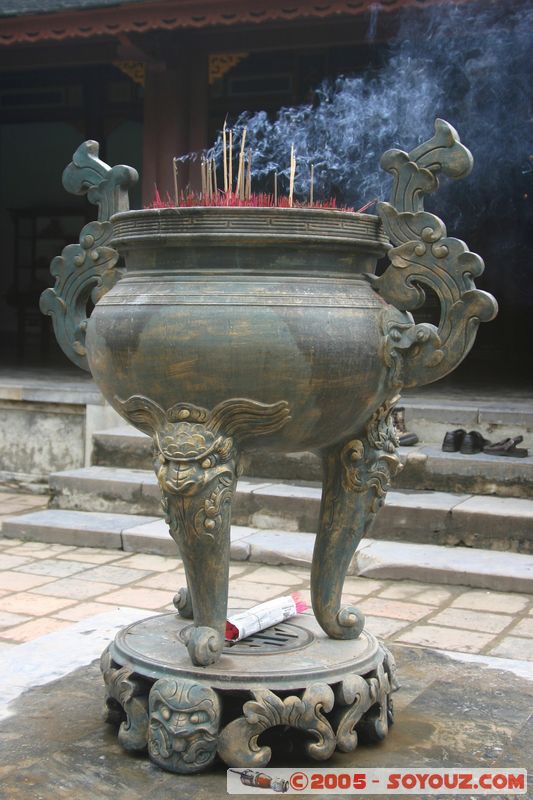 Thien Mu Pagoda
Mots-clés: Vietnam Boudhiste