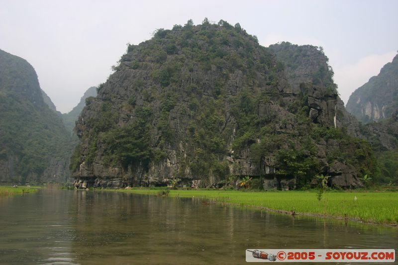 Ninh Binh - Tam Coc
Mots-clés: Vietnam Riviere Riziere
