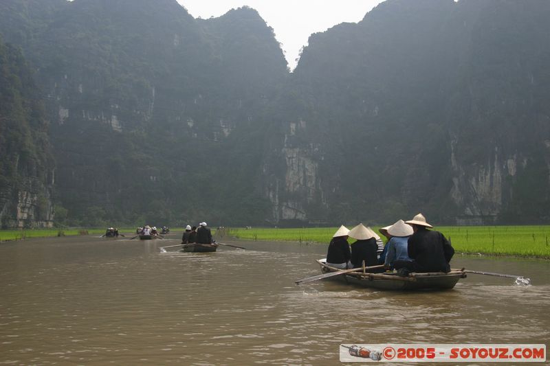 Ninh Binh - Tam Coc
Mots-clés: Vietnam Riviere bateau personnes