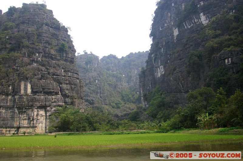 Ninh Binh - Tam Coc
Mots-clés: Vietnam Riviere Riziere