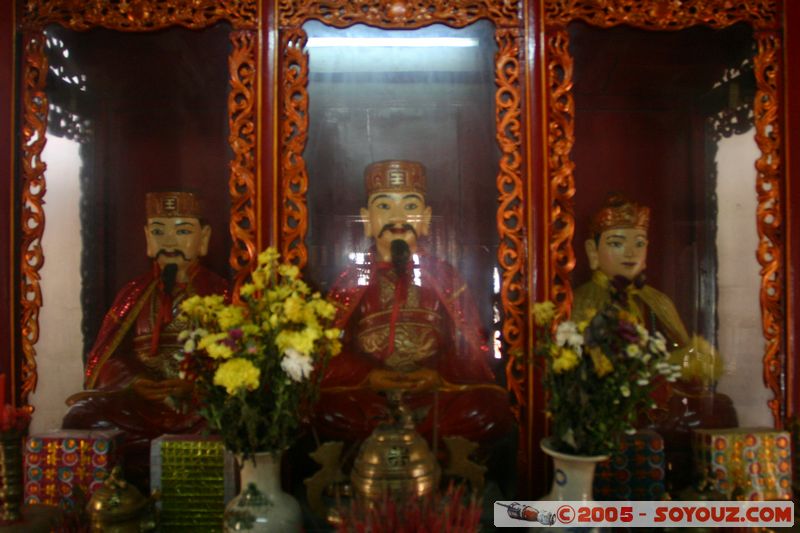 Ninh Binh - Hoa Lu - Ancient Citadel
Mots-clés: Vietnam Boudhiste