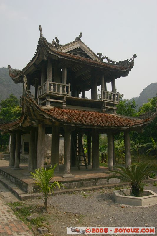 Ninh Binh - Hoa Lu - Ancient Citadel
Mots-clés: Vietnam Boudhiste