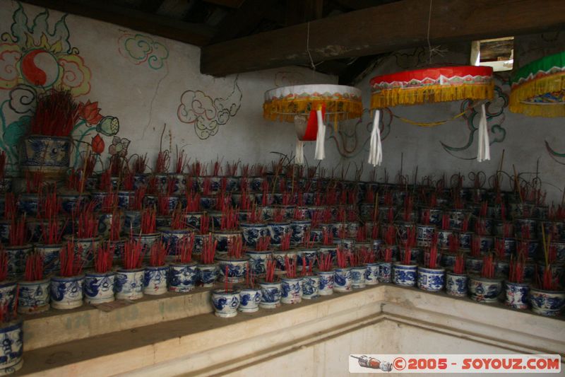 Ninh Binh - Hoa Lu - Din Thien Hoang
Mots-clés: Vietnam Boudhiste