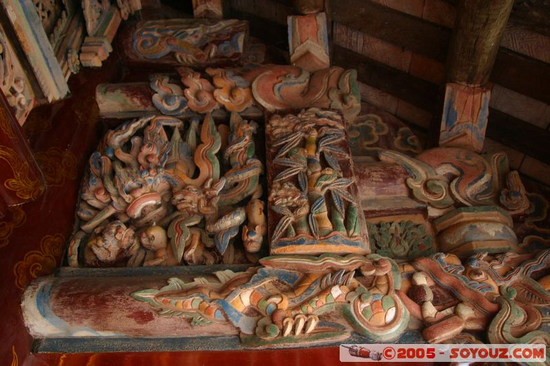 Ninh Binh - Hoa Lu - Le Dai Hanh
Mots-clés: Vietnam Boudhiste sculpture