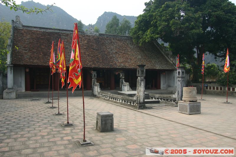 Ninh Binh - Hoa Lu - Le Dai Hanh
Mots-clés: Vietnam Boudhiste