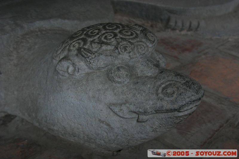 Hanoi - Temple of Literature (Confucius) - Stelae
Mots-clés: Vietnam confucius sculpture