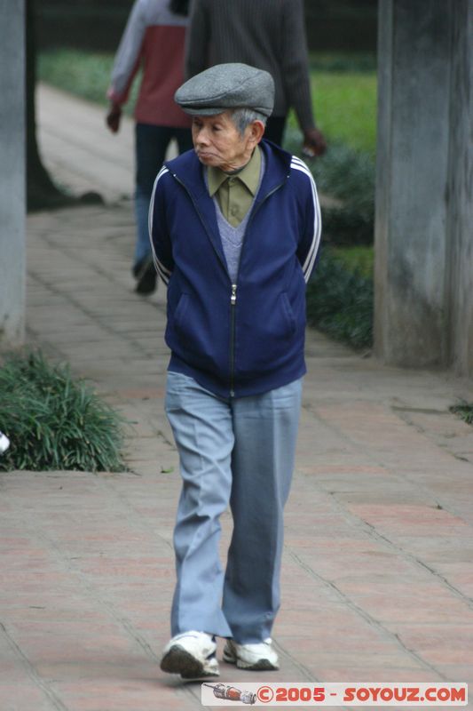 Hanoi - Temple of Literature (Confucius)
Mots-clés: Vietnam personnes