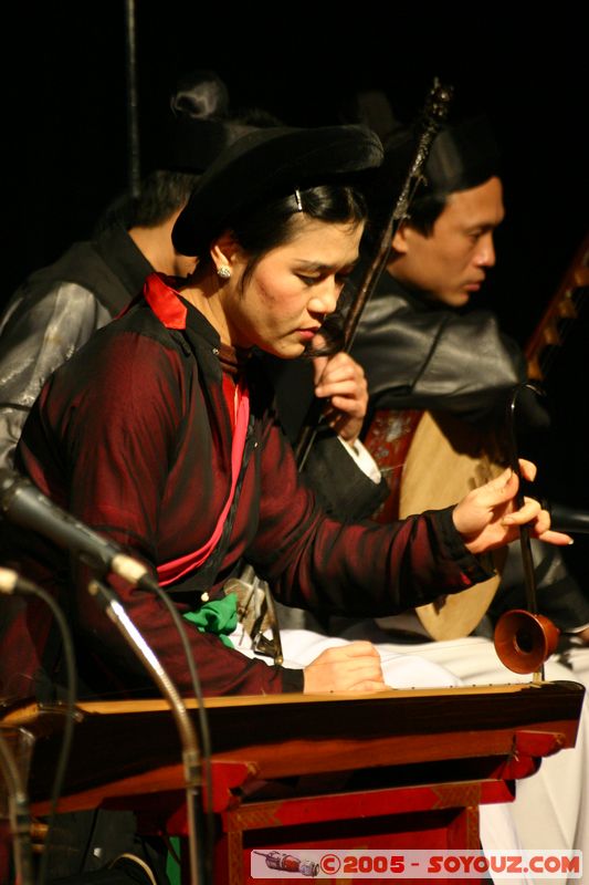Hanoi - Thang Long Water Puppet Theatre
Mots-clés: Vietnam Thang Long spectacle personnes