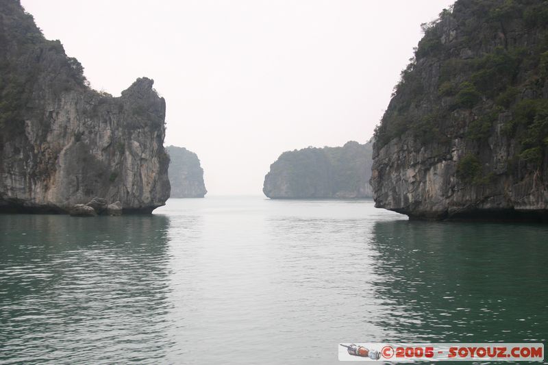 Halong Bay
Mots-clés: Vietnam patrimoine unesco mer