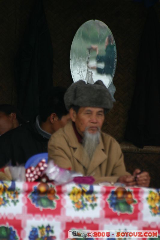 Chua Huong - Den Trinh
Mots-clés: Vietnam personnes