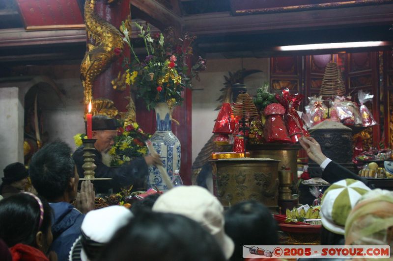 Chua Huong - Den Trinh
Mots-clés: Vietnam Boudhiste