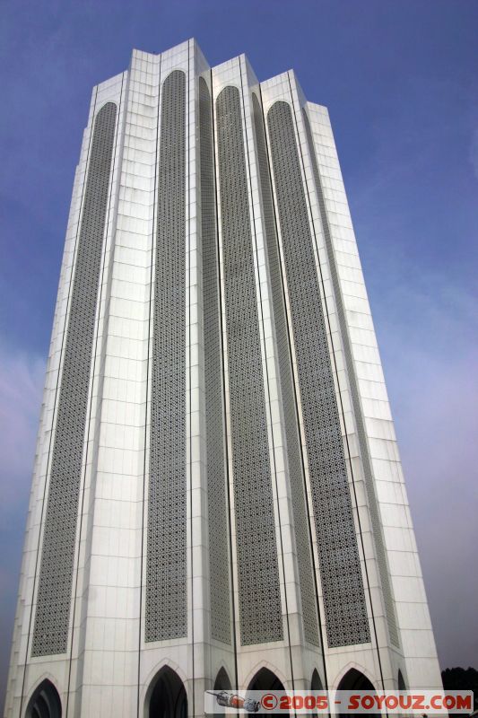 La poste centrale
Main post office building
Mots-clés: Central Market Dataran Merdeka Federal Territory Kuala Lumpur Malaysia Masjid Negara Menara Petronas Twin Towers Twin Towers