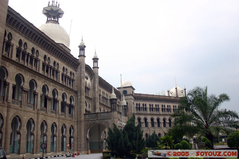 Malayan Railway Administration Building
Mots-clés: Central Market Dataran Merdeka Federal Territory Kuala Lumpur Malaysia Masjid Negara Menara Petronas Twin Towers Twin Towers