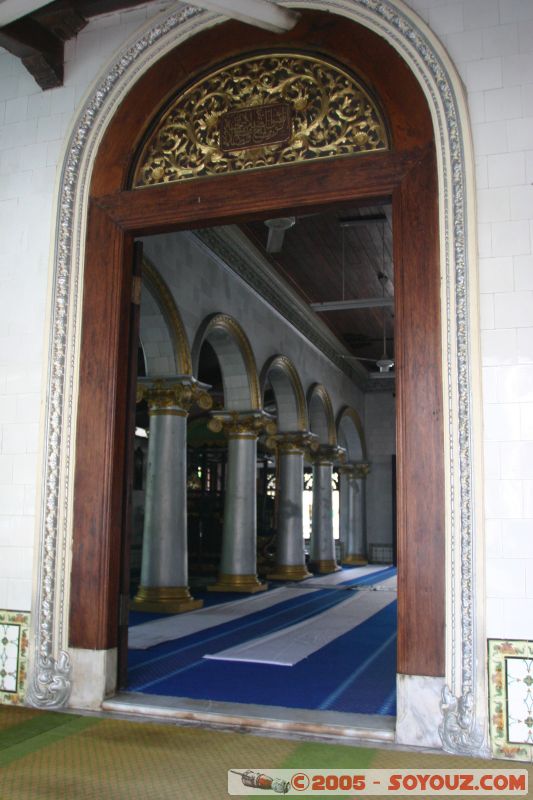 Masjid Kampung Kling
Mosquée - Mosque
Mots-clés: A Famosa Cheng Hoon Teng Dutch Square Independence Malacca Malaysia Melaka Saint Francis Xavier
