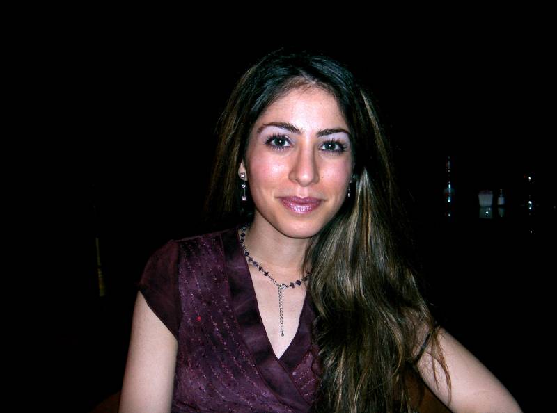 Katy
Une amie que j'avais rencontrée à Nice et que je n'avais pas revus depuis 6 ans.
Canadienne - Montréal (Canada) - Mai 2004
