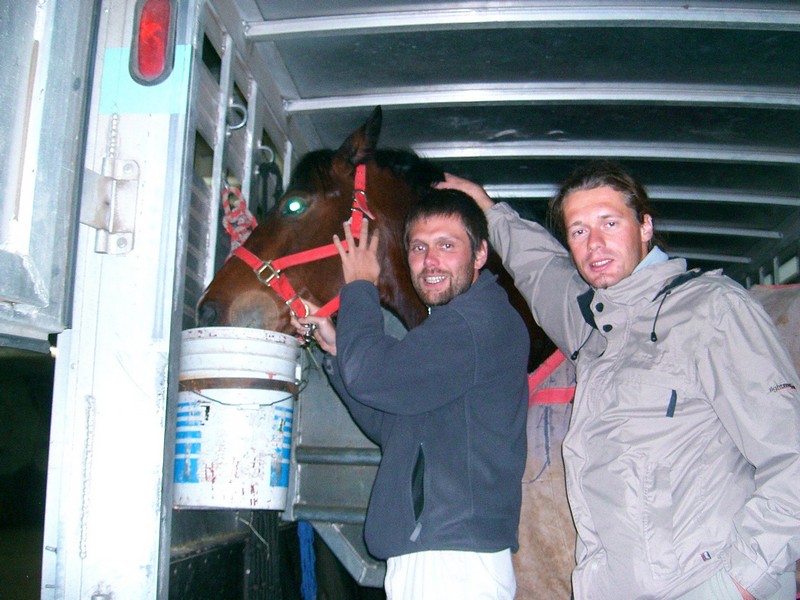 Goeran
Bateau de Puerto Montt à Puerto Natales
Allemand - Navimag (Chili) - Septembre 2004
