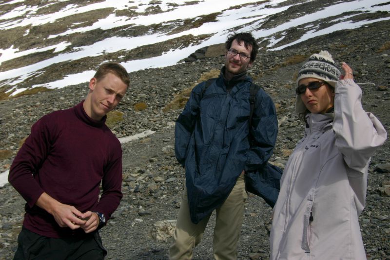 Ben, Arnaud et Virginie
Ils faisaient partie de notre petit groupe en Patagonie.
Australien et Français - Ushuaia (Argentine) - Octobre 2004

