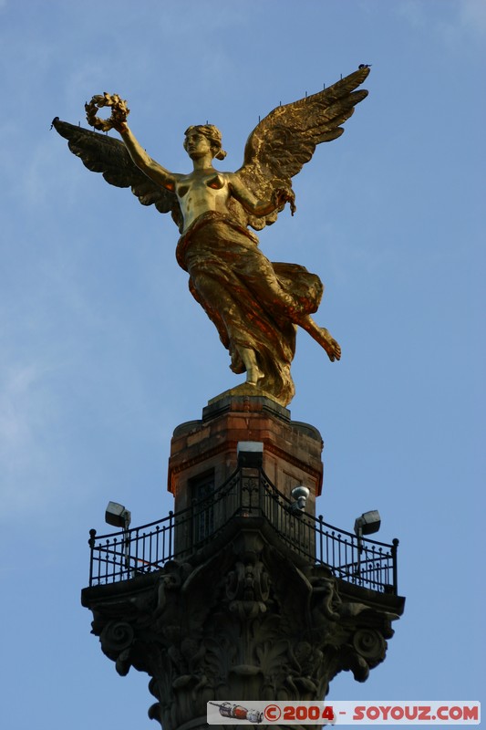 Monumento a la Independencia - El Angel
