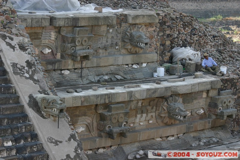 Teotihuacan - Templo de Quetzalcoatl
Mots-clés: Ruines patrimoine unesco