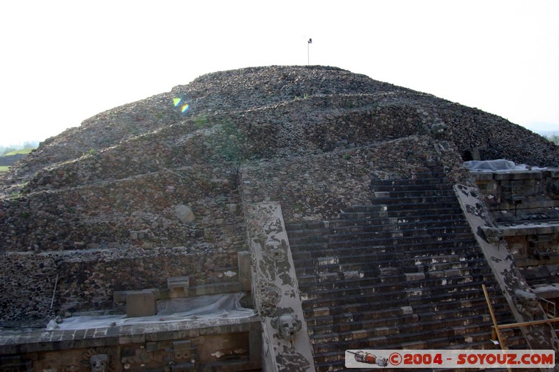 Teotihuacan - Templo de Quetzalcoatl
Mots-clés: Ruines patrimoine unesco