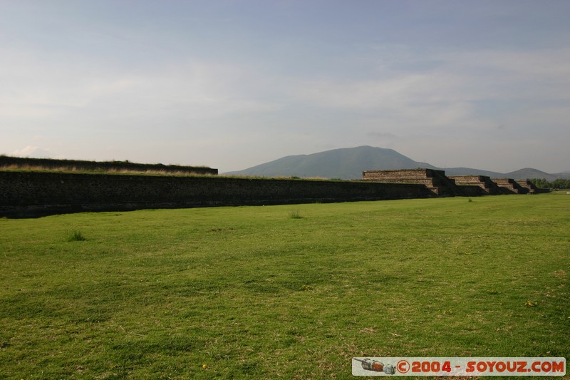 Teotihuacan - Chaussee aux morts
Mots-clés: Ruines patrimoine unesco