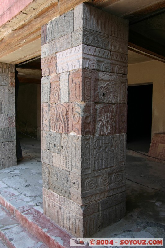 Teotihuacan - Palacio del Quetzalpapalotl
Mots-clés: Ruines patrimoine unesco