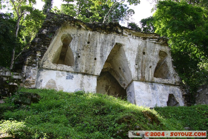 Palenque - Templo de la Cruz foliada
Mots-clés: Ruines patrimoine unesco