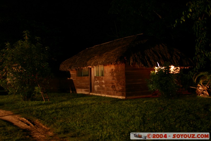 village de Lancaja Chansayab - vue de nuit
