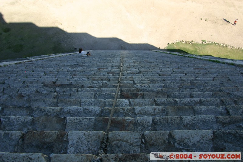 Chichen Itza - Castillo
Mots-clés: Ruines Maya patrimoine unesco