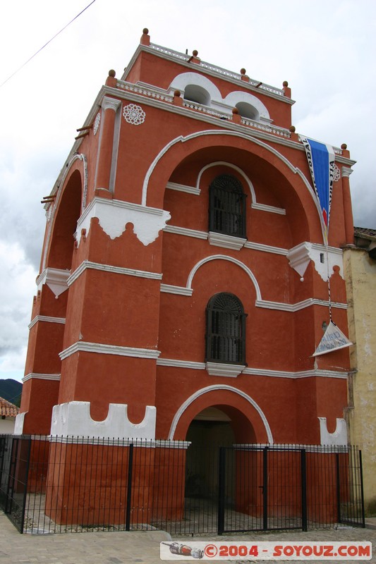 San Cristobal de la Casas - El Arco del Carmen anexo
