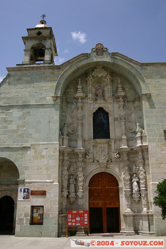 Oaxaca
Mots-clés: Eglise patrimoine unesco