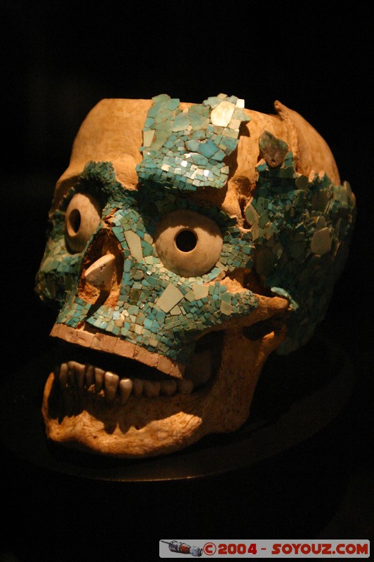 Oaxaca - Iglesia e convento Santo Domingo - masque en jade
