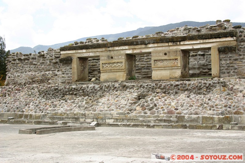 Mitla - groupe des Colonnes
Mots-clés: Ruines