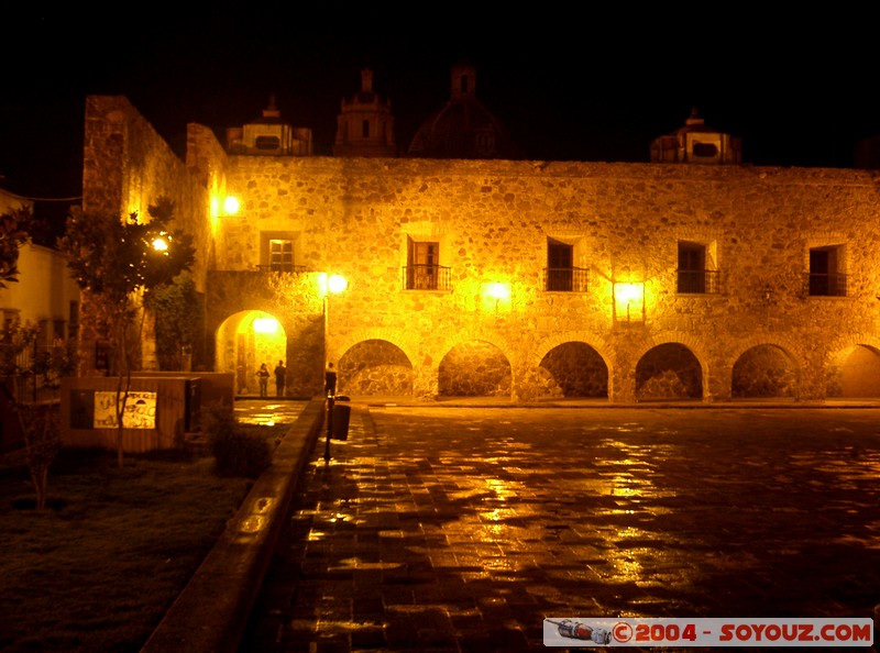 San Luis Potosi - Plaza de Aranzazu
Mots-clés: Nuit