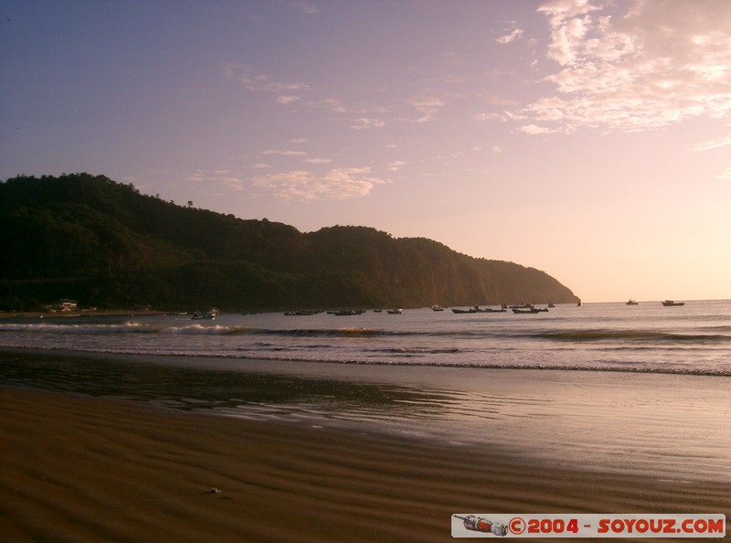 Puerto Lopez
Mots-clés: Ecuador sunset plage