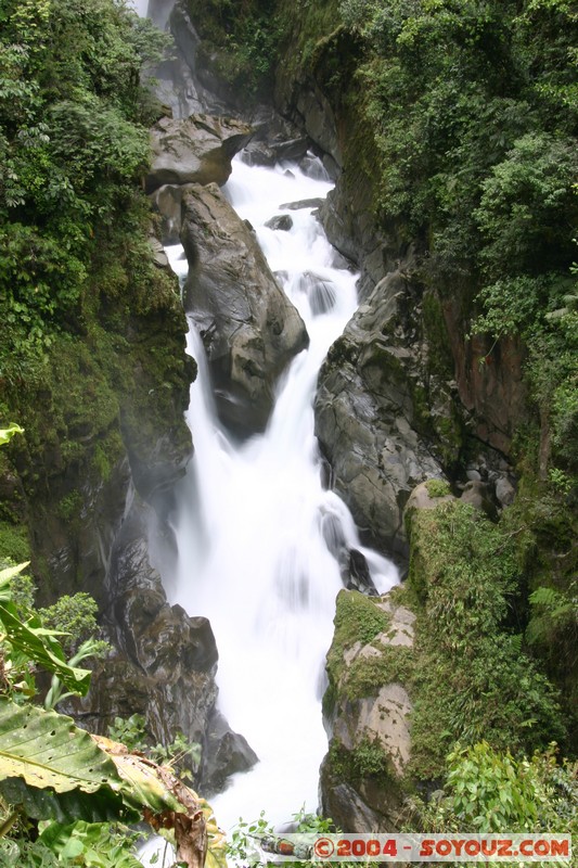 Ruta de las cascadas - Cascada Pailon del Diablo
Mots-clés: Ecuador cascade