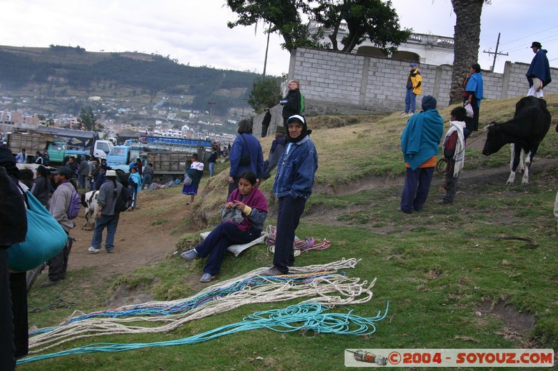 Otavalo - Marche aux bestiaux
Mots-clés: Ecuador Marche personnes