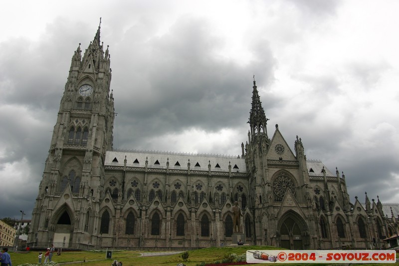 Quito - Basilica del Sagrado Voto Nacional
Mots-clés: Ecuador Eglise