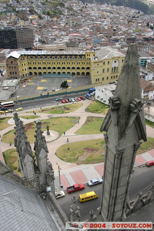 Quito - Basilica del Sagrado Voto Nacional
Mots-clés: Ecuador Eglise