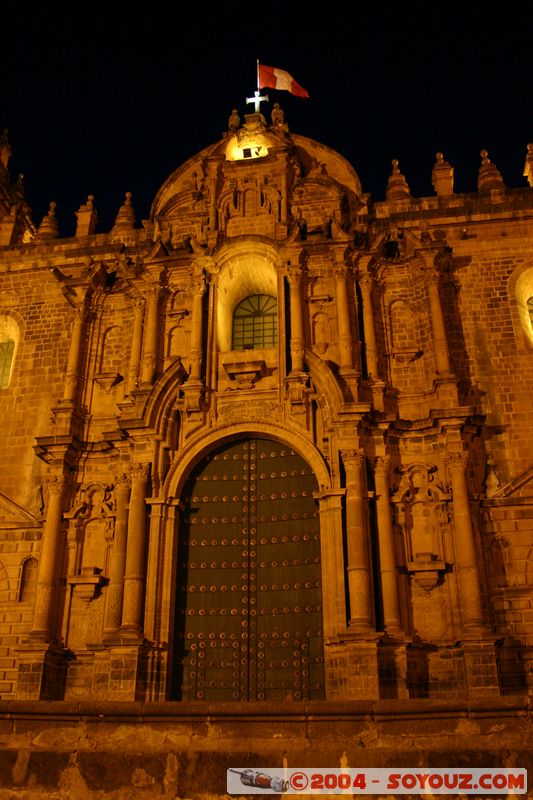 Cuzco - Plaza des Armas - Catedral de noche
Mots-clés: peru Nuit Eglise patrimoine unesco cusco