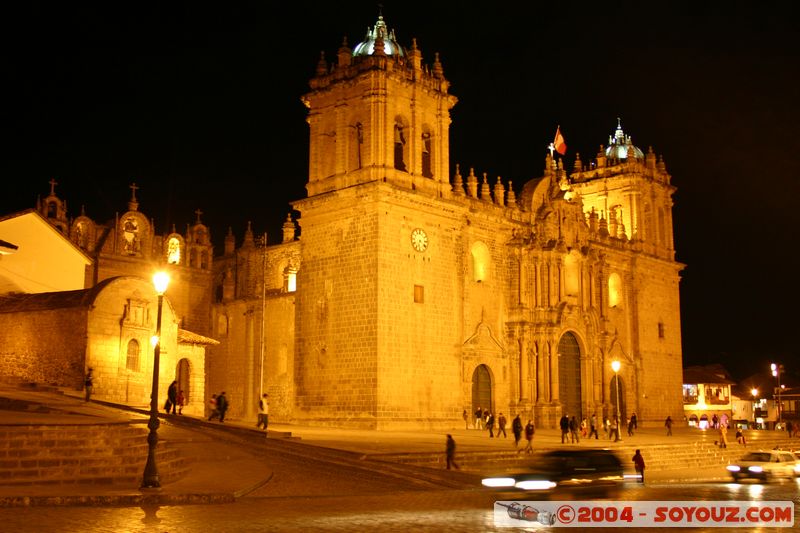 Cuzco - Plaza des Armas - Catedral de noche
Mots-clés: peru Nuit Eglise patrimoine unesco cusco