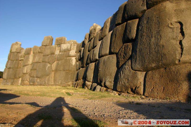 Sacsayhuaman
Mots-clés: peru Ruines Incas sunset