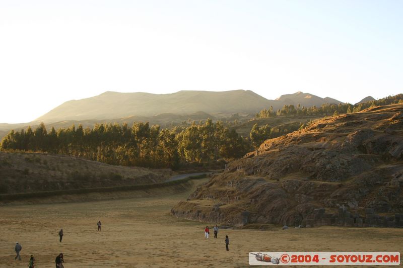 Sacsayhuaman
Mots-clés: peru Ruines Incas sunset