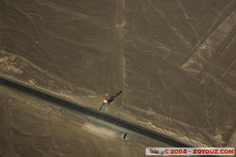 Las lineas de Nazca - arbol y manos
Mots-clés: peru Nasca patrimoine unesco Ruines