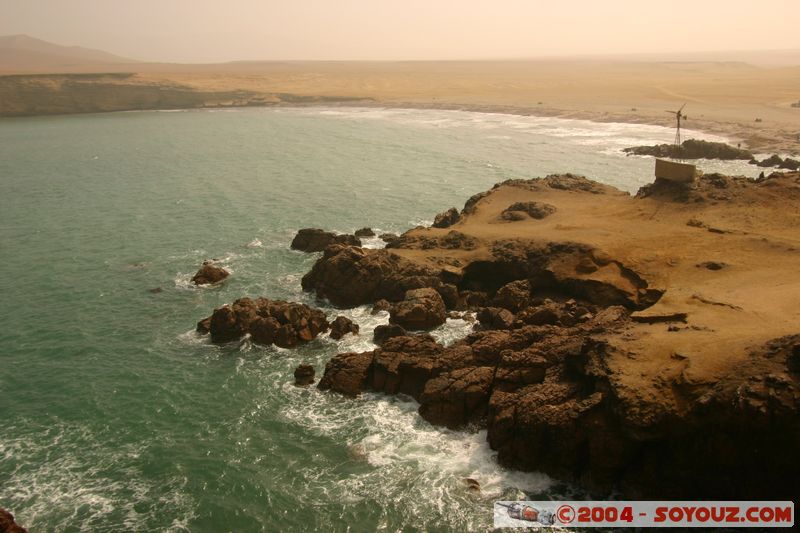 Peninsula de Paracas
Mots-clés: peru Eolienne mer Desert